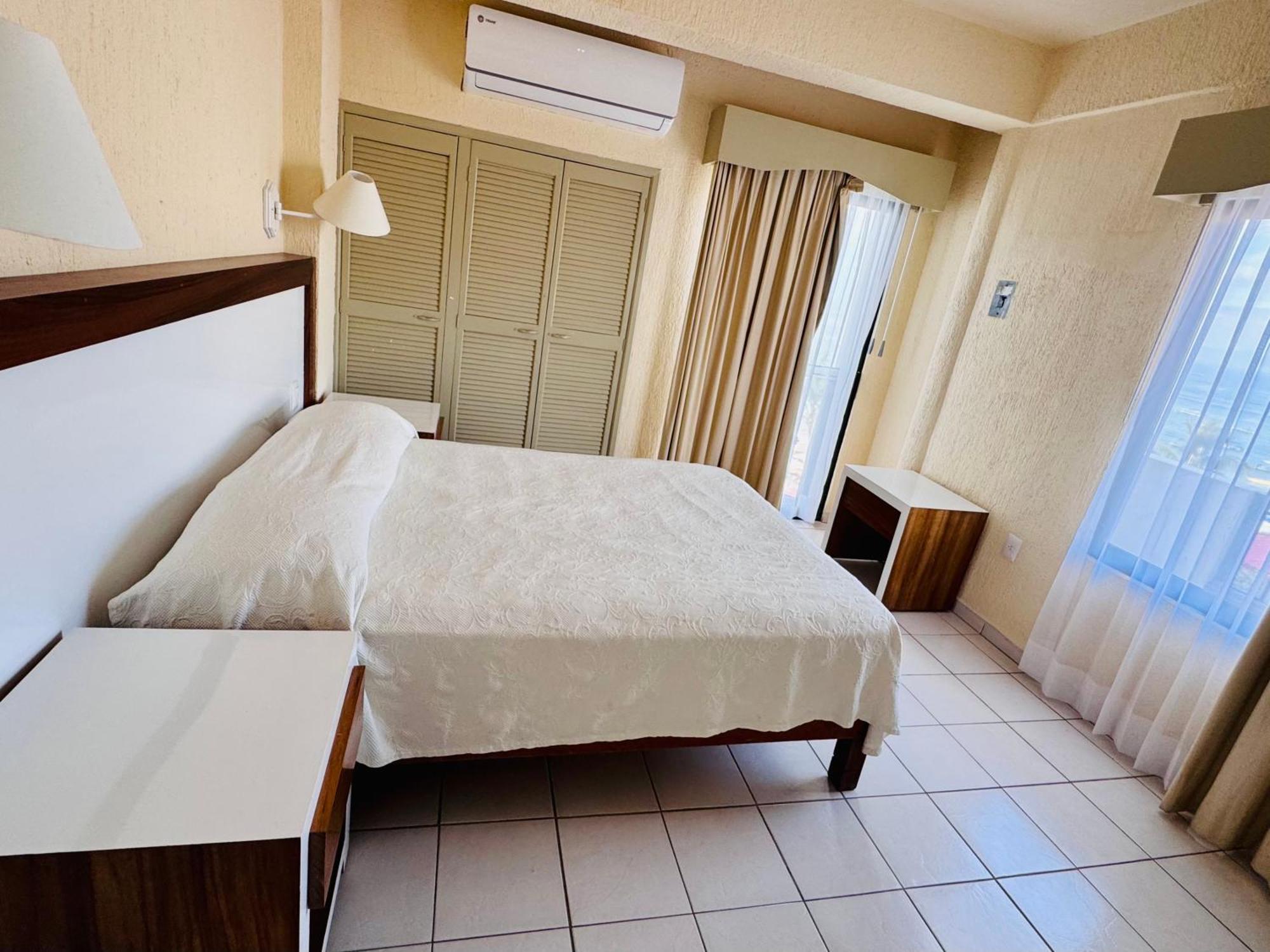 Tropicana Hotel Puerto Vallarta Zewnętrze zdjęcie